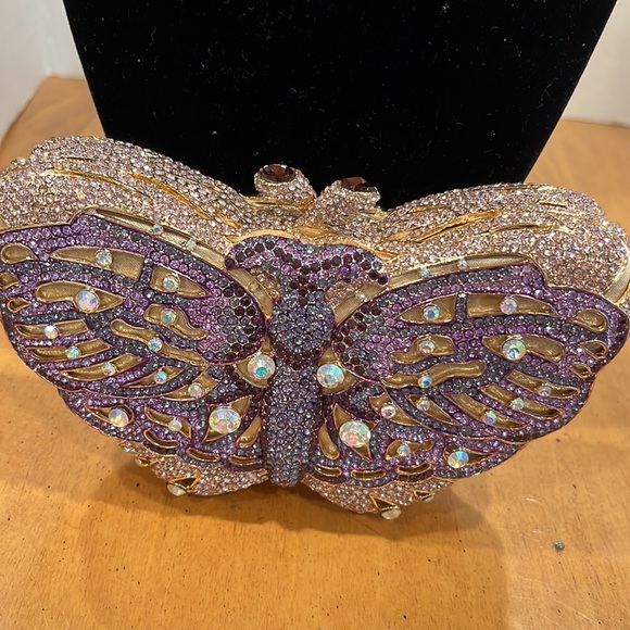 Butterfly pink gold and amethyst & aurora boriales  smoky topaz clasp with chain - Picture 1 of 8